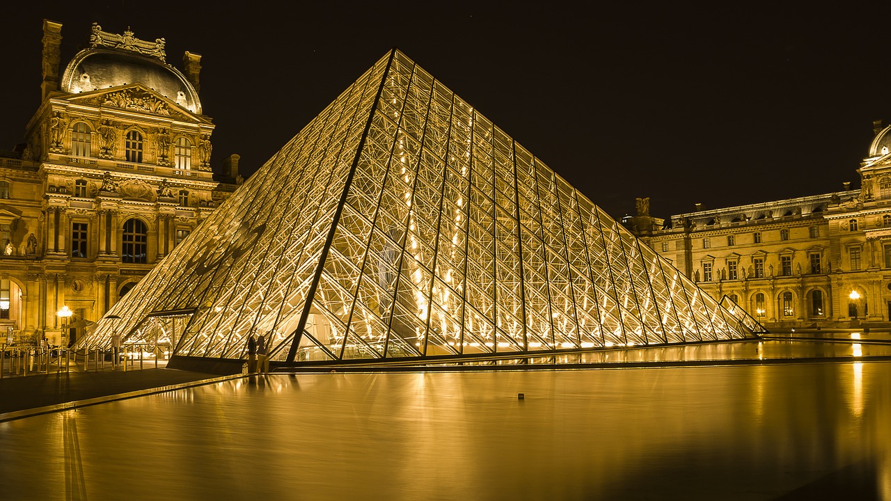 Louvre Museum